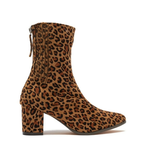 CHASE & CHLOE ISELLA POINTED TOE BOOTS - Picture 3 of 5